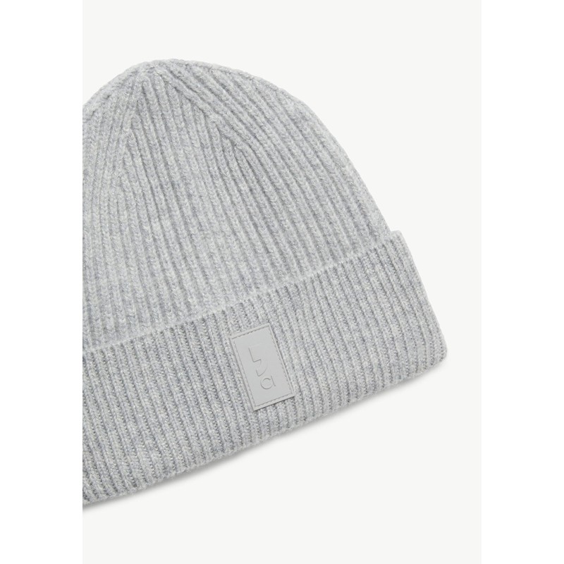 Comma Hat