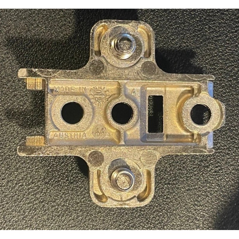 GRASS NEW Grass Cabinet Hinge #2625110 3903/1203 w/ 044 plate,