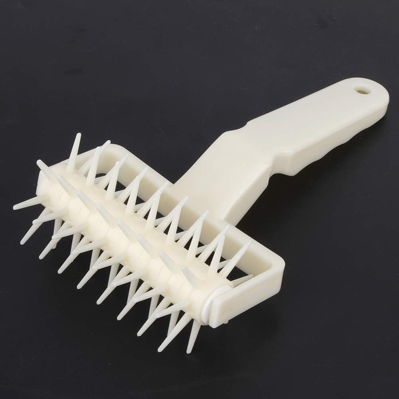MOUMOUTEN Rolling Pin, Plastic Rolling Pin with Spikes, DIY Time-Saving