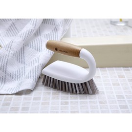 Full Circle Tough Stuff All-Purpose Scrub Brush, White