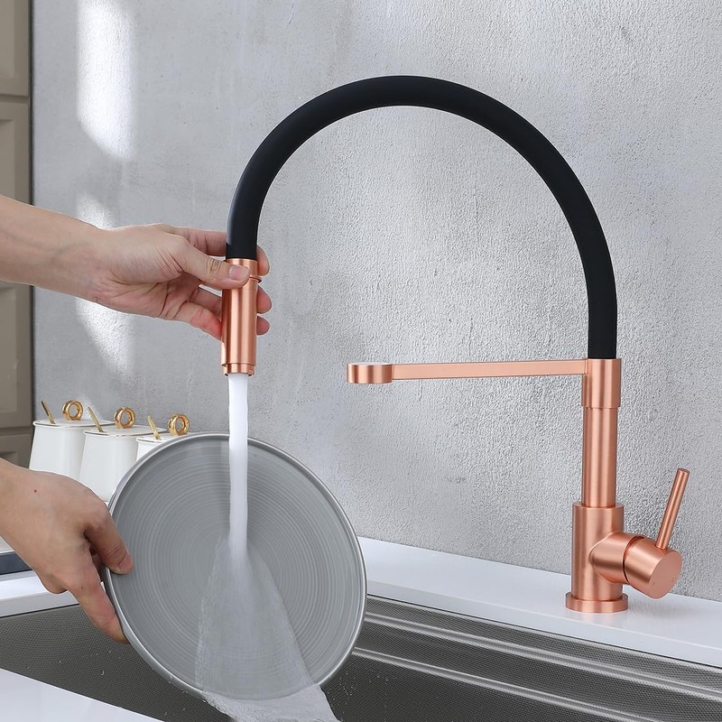Pirooso Copper Kitchen Faucet, Kitchen Sink Faucet with Pull Down