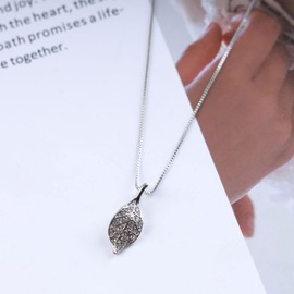 Cimenexe Bohemian Crystal Leaf Pendant Necklace Silver Cz Leaf Plant Choker Necklace Paved Cz Leaf Necklace Rhinestone Leaf Botanical Necklace Jewelry for Women and Girls Gifts