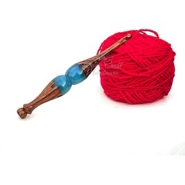 Handcrafted (Blue) Resin epoxy & Wood Mix Crochet Hooks Ergonomic Soft Handle Needles Knit Weave Craft Yarn Different Size, Crochet Hooks, (5mm)