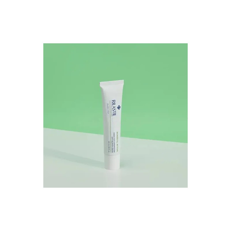 Rilastil Acnestil Attiva Crema Anti Imperfecciones Acne Momento De Aplicación
