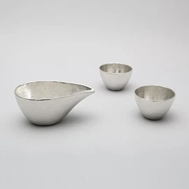 Nousaku Sake Set (1 go katakuchi × 1, guinomi × 2)