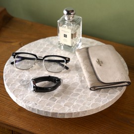 CHI AN HOME 12 Inch Capiz Lazy Susan, Decorative Lazy Susan Turntable Centerpiece for Dining Table, Kitchen Counter, Round Mother of Pearl Capiz Shell Spinning Tray for Countertop & Tabletop (White)