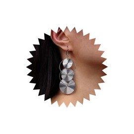 TseenYi Boho Long Circle Dangle Earrings Gold Circular Disc Drop Earrings Vintage Textured Circle Round Earrings Exaggerate Round Disc Earrings Jewellery for Women and Girls, Zinc