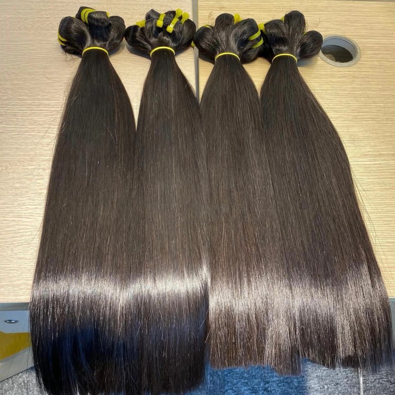 Unprocessed Cuticle Aligned Raw Vietnamese Wavy Human Hair Bundles for