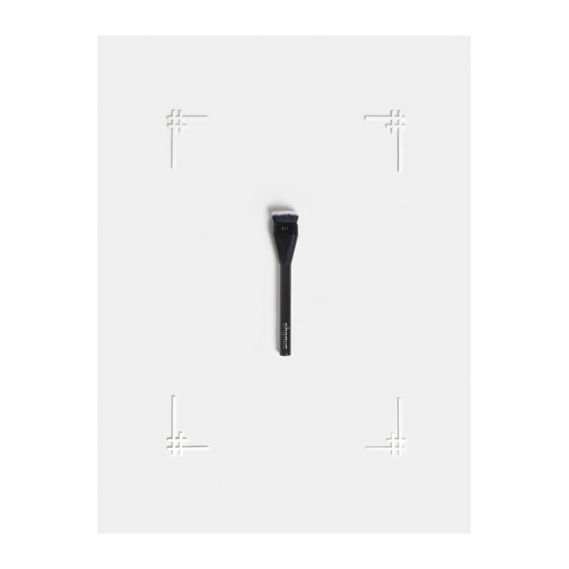 011 Flat Foundation Brush / 011 납작 파운데이션 브러쉬