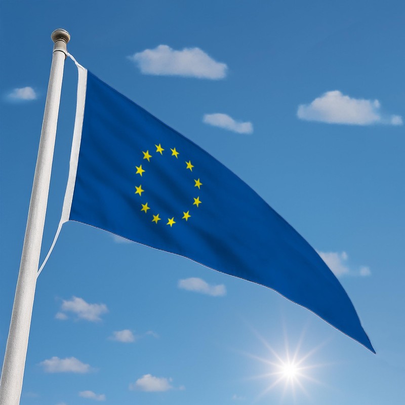 FLAGLY Premium Long Bunting Europe 115 g/m² Fabric Weight, Robust