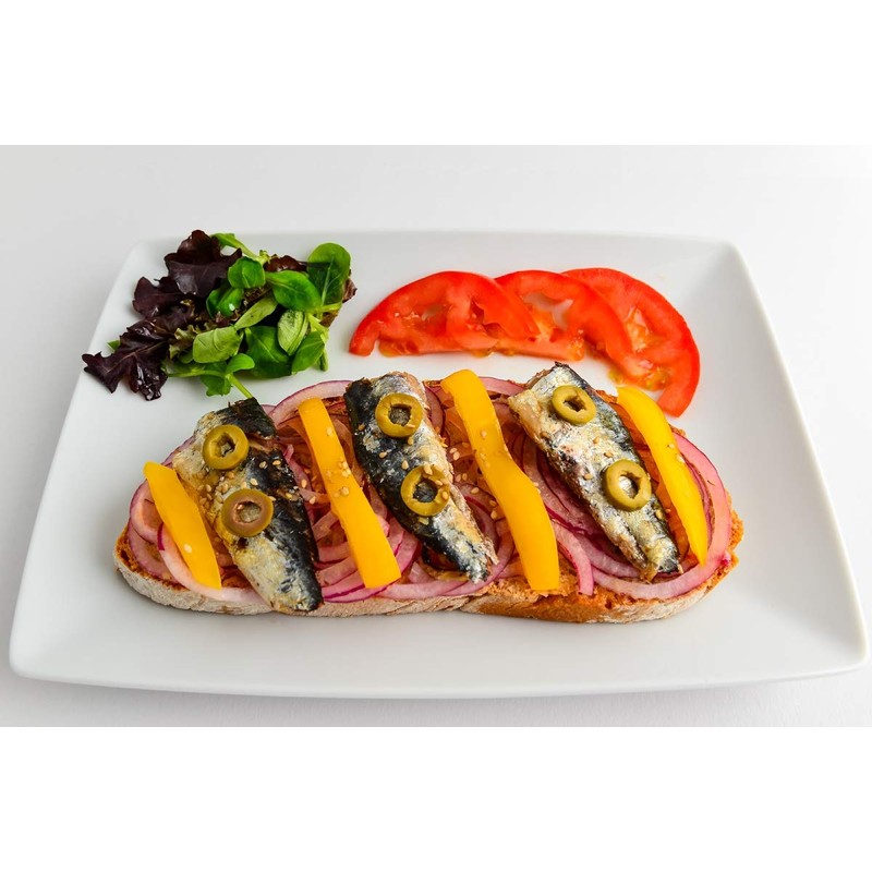 Pinhais Canned Sardines in Virgin Olive Oil, 4.4oz (Pack of