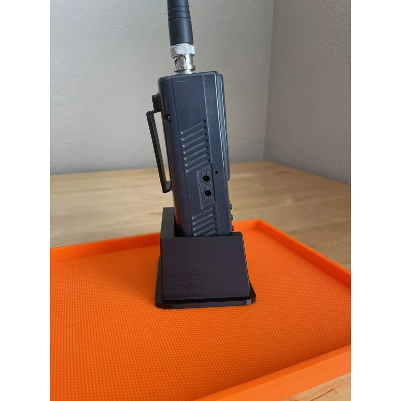 RadioShack Realistic PRO-39 PRO-44 PRO-43 Scanner Stand Desktop Radio Shack