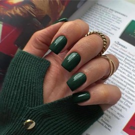 KQueenest 48 Pcs Dark Green Press on Nails Short Square, Short Fake Nails Acrylic Nails Press on, Solid Color Artificial Nail Glue on False Nails Short Acrylic Nails for Women DIY Manicure