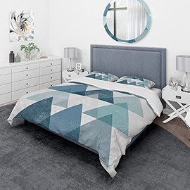 DesignQ Minimal Triangles IV Blue Mid-Century Modern Duvet Cover Set, Blue Duvet Cover Set Queen, Abstract Bedding Set of 3 Pieces, All Season Mid-Century Modern Bedding Sets Queen