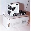 oxford haulage V0LV0 FH4 Tractor Unit White vehicle 1:76 scale