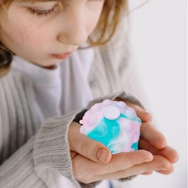 Pack of 4 Children's Stress Balls, Anger Ball for Children, Squishy Ball, Stress Ball, Anti-Stress Ball for Children, Adults, Anti Stress Balls, Push Bubble Sensory Squeeze Toy