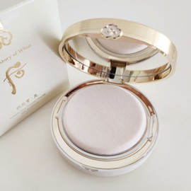 The history 공진향미 럭셔리 글로우 프레스드 파우더 13g (SPF30 PA++) Gong Jin Hyang Mi Luxury Glow Pressed Powder 13g (SPF30 PA++)
