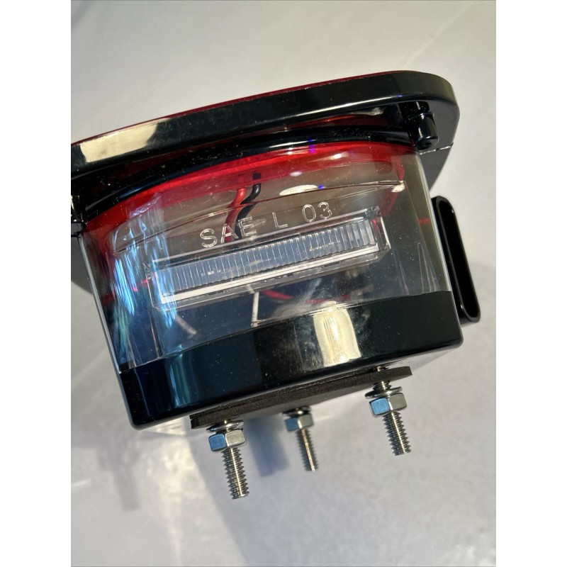 Maxxima M42223L Led Light Stop/Tail/Turn