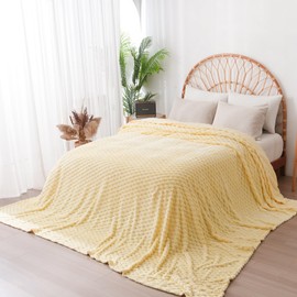 Vessia Oversized King Size Light Yellow 3D Jacquard Blanket 10x10, Large Blanket for Family and Friends, Suitable for Couch, Sofa, Bed, Warm and Soft Home Decor for All Seasons(120x120 inches)
