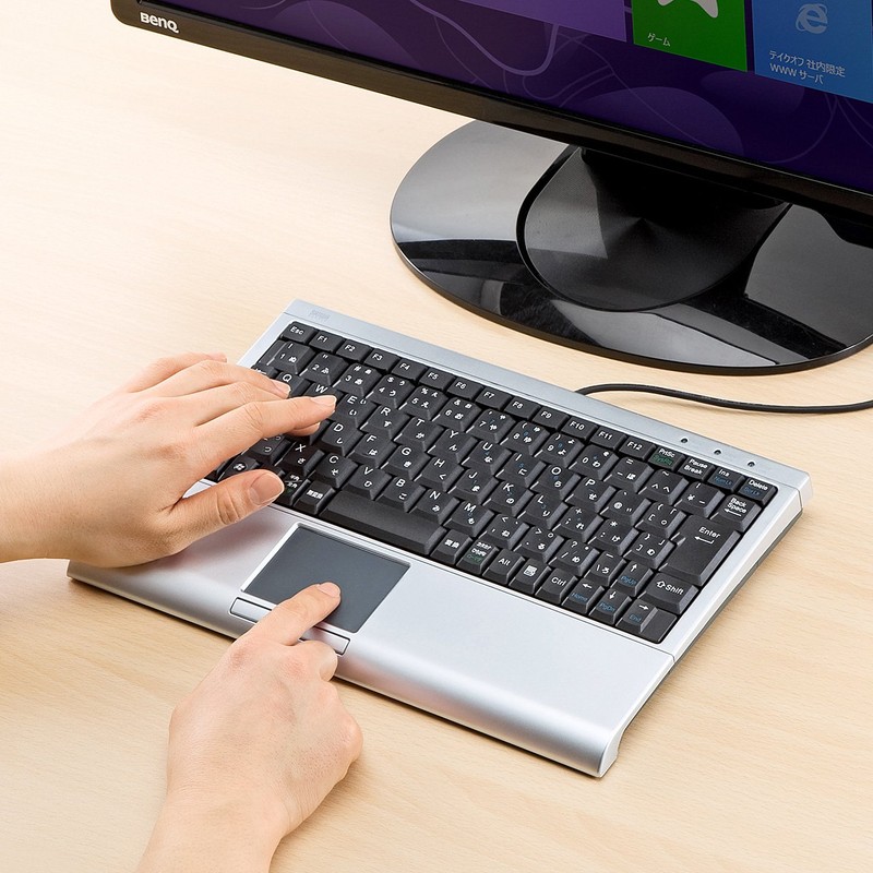 サンワサプライ タッチパッド付キーボード SKB-TP01SVN