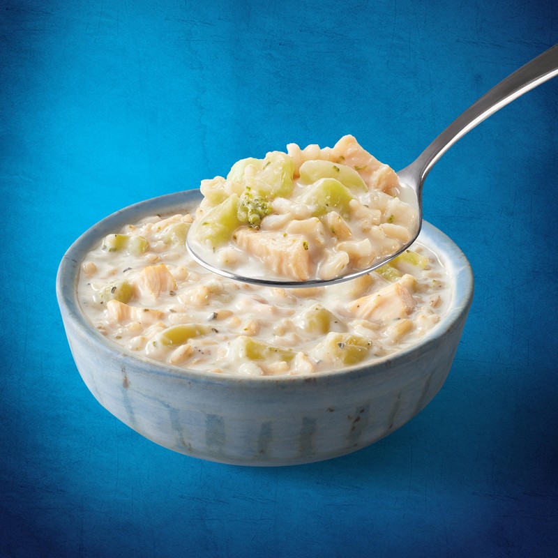 Progresso Rich & Hearty, Creamy Chicken & Broccoli Canned Soup,