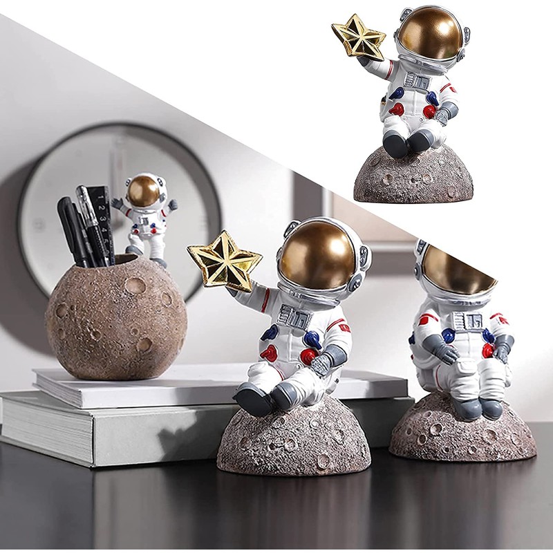 Resin Astronaut Figurine Astronaut Statue Astronaut Sculpture Crafts Figurine Outer