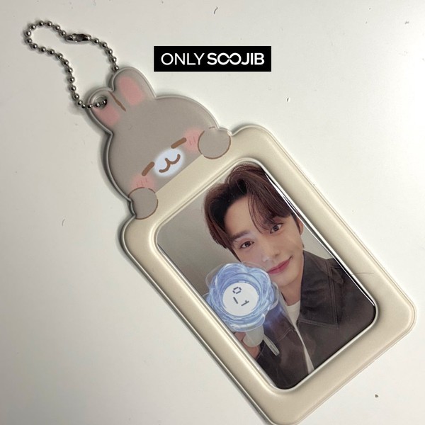 DUCKY WORLD Closed Eyes Rabbit Photo Card Holder Keyring