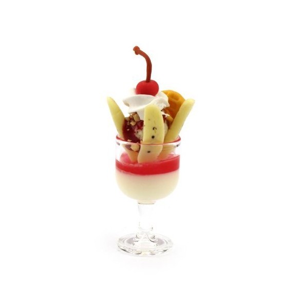 MyTinyWorld Dollhouse Miniature Strawberry Ice Cream Sundae in One Glass