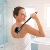 Cepillo de Baño Exfoliante con Mango Largo para Mujeres –