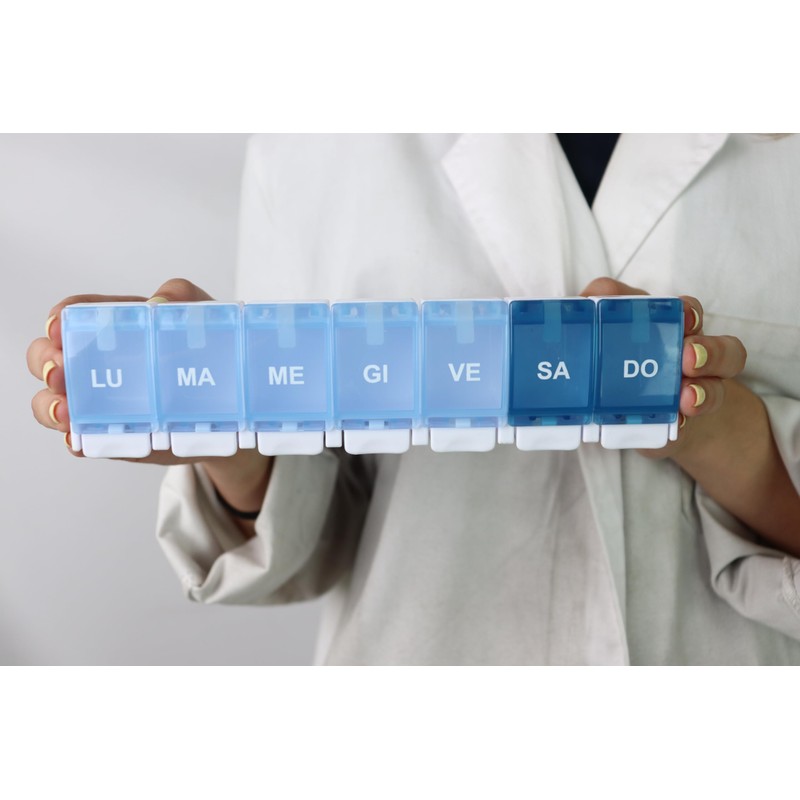KMINA - Tablettenbox 7 Tage, Groß, Italienisch, Medikamentenbox - Made