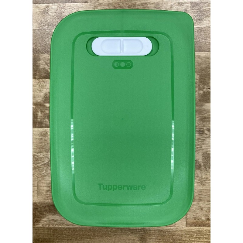 Tupperware FridgeSmart Medium Deep-1 gal./4.4L-Frui
