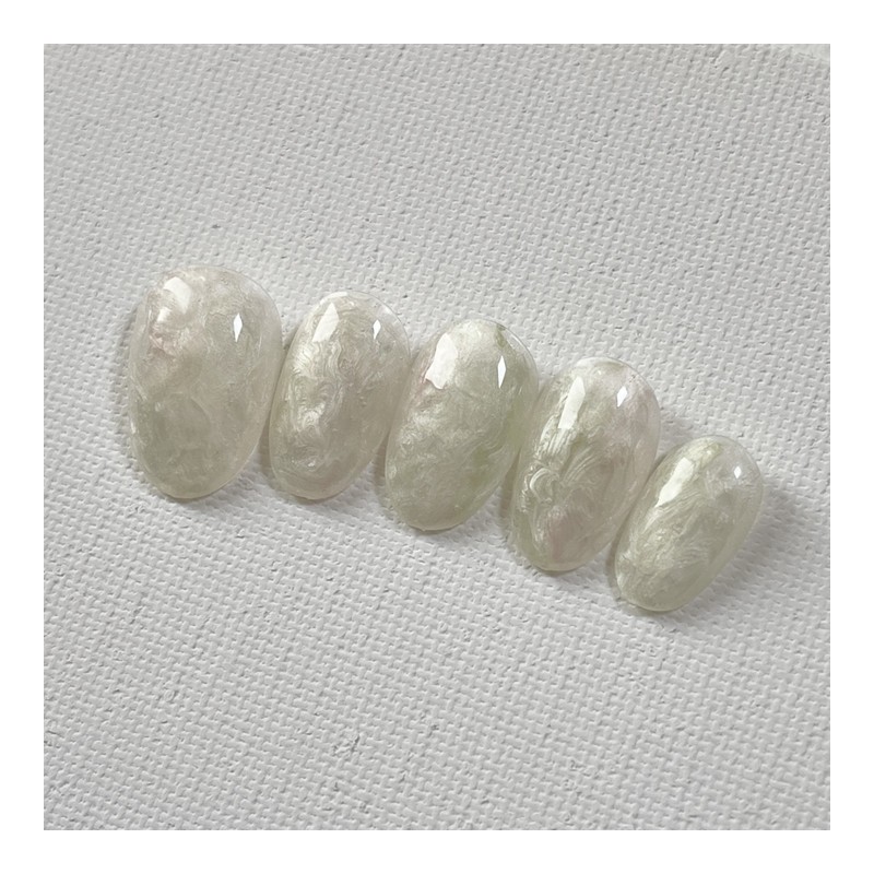 (3+1) Oil Glow Handmade Nail Tips - Petit Almond /