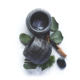 Candiles Scented Wax - Black Amber | Up to 12 Months Room Fragrance - Handmade Fragrance Bowls, 100% Vegan, Natural & Compatible