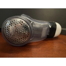 Yofi Fabric Lint Razor Shaver- Battery Operated Cordless - For Sweaters, Clothes +