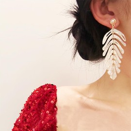 BG&WLing Palm Leaf Earrings for Women Resin Dangle Earring Tropical Acrylic Drop Bohemian Statement Earrings Fashion Jewelry (Off-White)