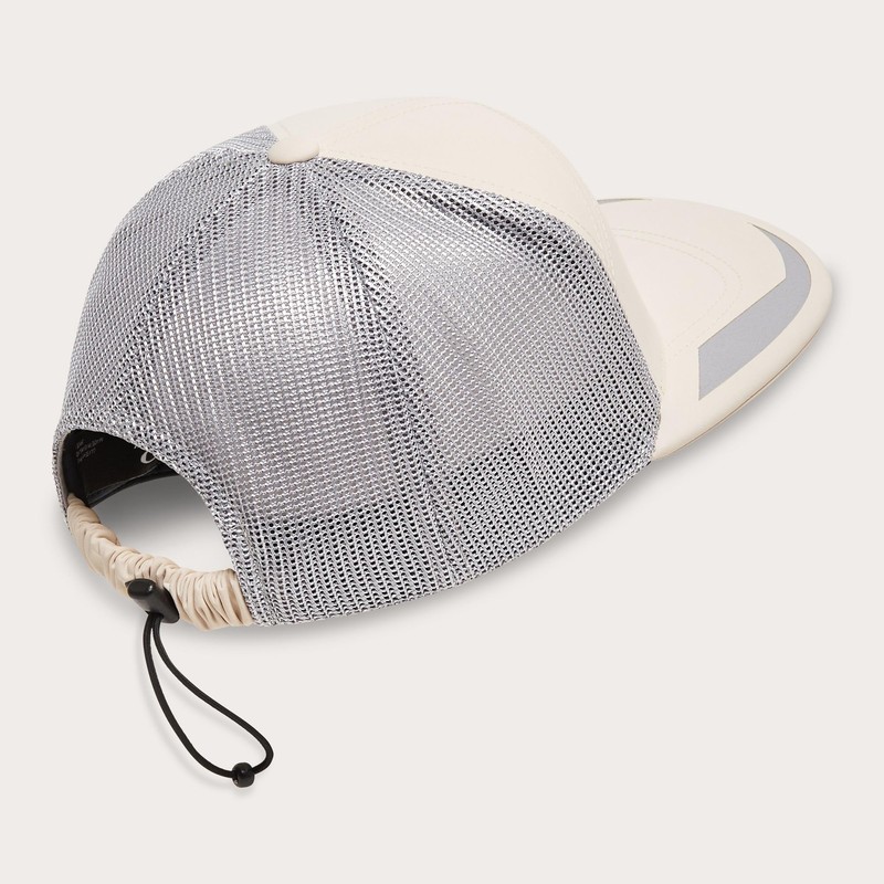 Oakley Men's Podium Trucker Hat, Mist/Cement, S-M