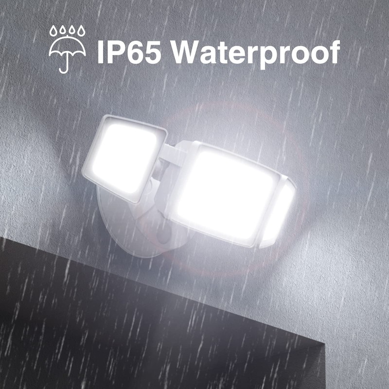 Onforu 70W LED Dusk to Dawn Flood Lights, 7000LM White