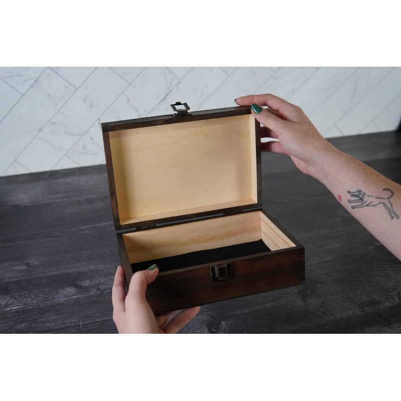 Engraved Time Capsule Memory Box – Wooden Keepsake Box for