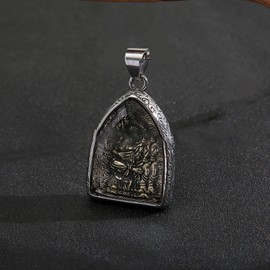 Buddha Pendant Arc Cutting Ethnic Style Beautiful Practical Stainless Steel Jewelry for Amulet Decoration Gifts Acalanatha