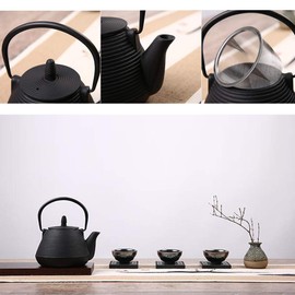 TOWA Workshop Japanese Tetsubin Tea Kettle Cast Iron Teapot with Stainless Steel Infuser (900ml)