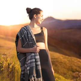 Bazaar Anatolia Turkish Beach Towel 100% Cotton Bath Towels Oversized Quick Dry Boho Farmhouse Decor Sheets Bathroom Towels Sand Free Yoga Blanket for Restorative Yoga 71x39 inches - Stripe Black