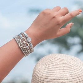 FANCY SHINY Heart Leather Wrap Bracelets Stackable Boho Cuff Bangles Trendy Resin Stone Rhinestone Bracelets with Magnetic Clasp for Women Christmas Gift Jewelry(Silver/Gold)