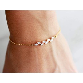 VIROMY Cubic Zirconia Classic Tennis Bracelet 18K Gold Plated Adjustable Pull Chain Tennis Bracelet Minimalist CZ Simulated Diamond Bracelets Everyday Jewelry Gifts for Women, 7 inches, Copper, no