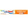 Aquafresh Extreme Clean Whitening Action Fluoride Toothpaste, Mint Blast, 5.6