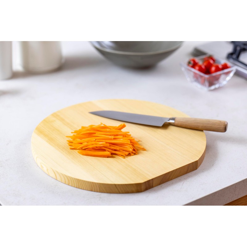Aomori Hiba Round Cutting Board Medium Round Cutting Board