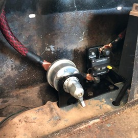 Ampper Battery Disconnect Switch 12V - 48V, Master Battery Switch Disconnect Power Cut Shut Off for Car, RV and Boat (200A, On/Off Kit)