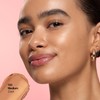 Maquillaje en barra Revlon Glimmer Tinted Moisturizer Stick™ tono 130