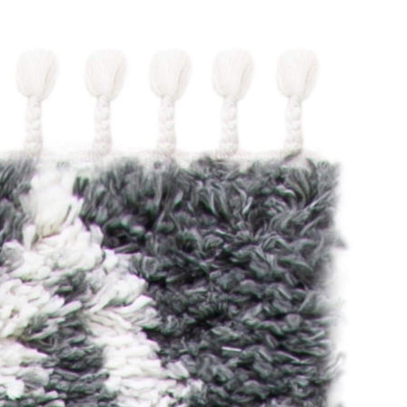 SAFAVIEH Moroccan Tassel Shag Collection Runner Rug - 2'2" x