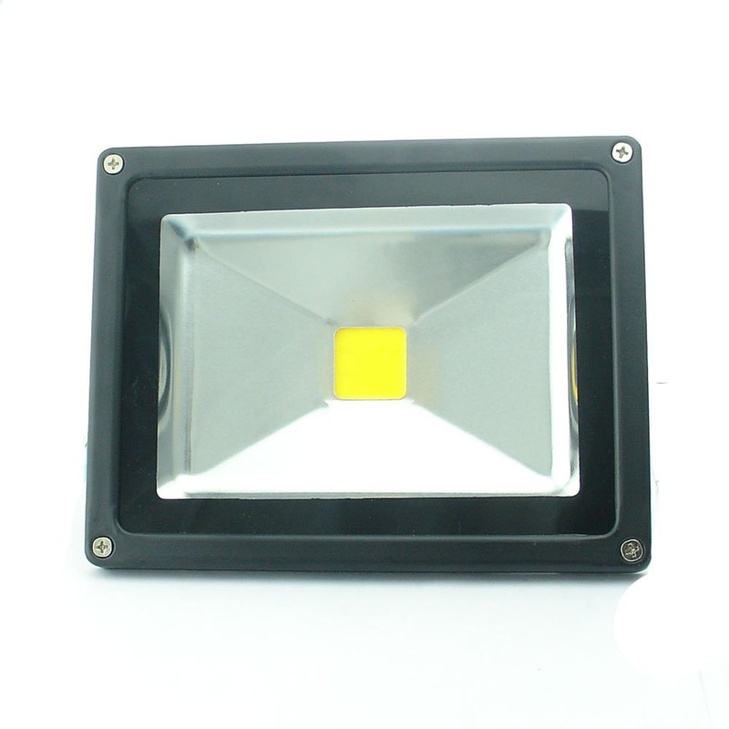 QUANS 20W 12V 24V AC DC Ultra Bright White LED