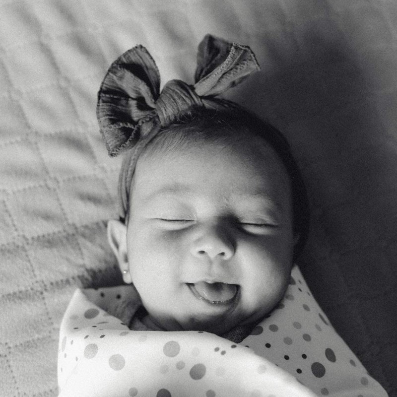 Nap Baby Cobijita para Bebé con Gorro Gris, Ideal para